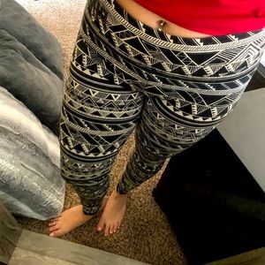 Victoria’s Secret pink leggings